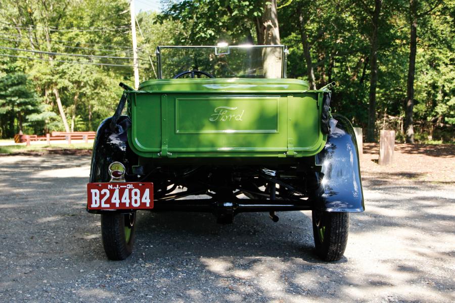  Ford Model A Roadster Pickup Truck 1931 года  (фото 9 из 16)